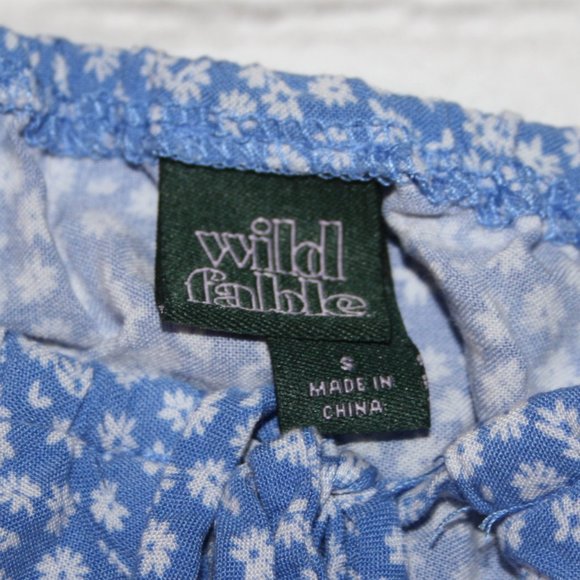💙🌸 Blue Floral Crop Top · Wild Fable · Size Small - Picture 3 of 5